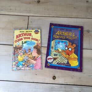 Arthur Book Bundle 2 Books - Arthur Clean Your Room, Arthur's Computer Disaster